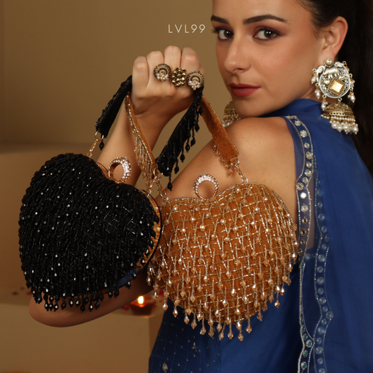 Dilruba Crystal Heart Clutch