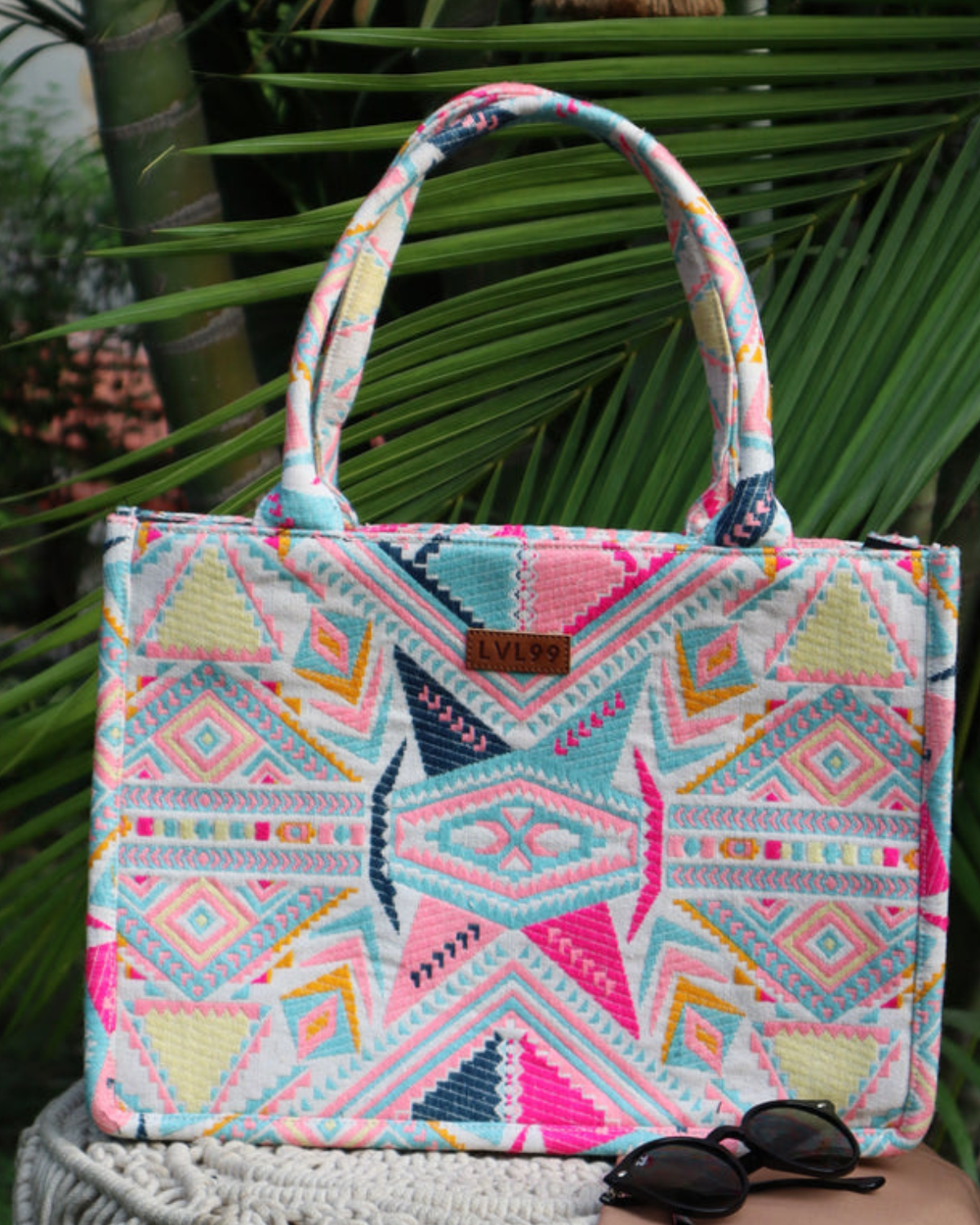 Multicolour Box Tote (LARGE)1