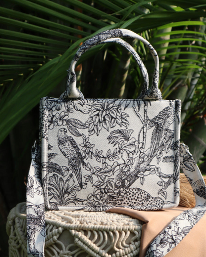 Jacquard Box Tote (SMALL)