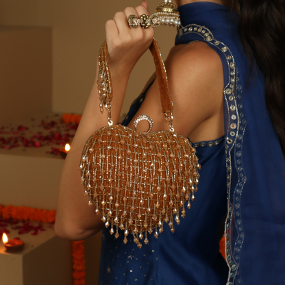 Dilruba Crystal Heart Clutch