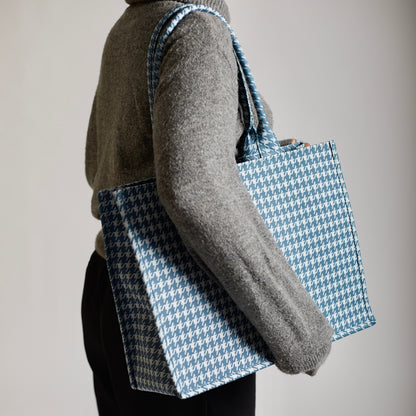 The Everything Tote (Blue)