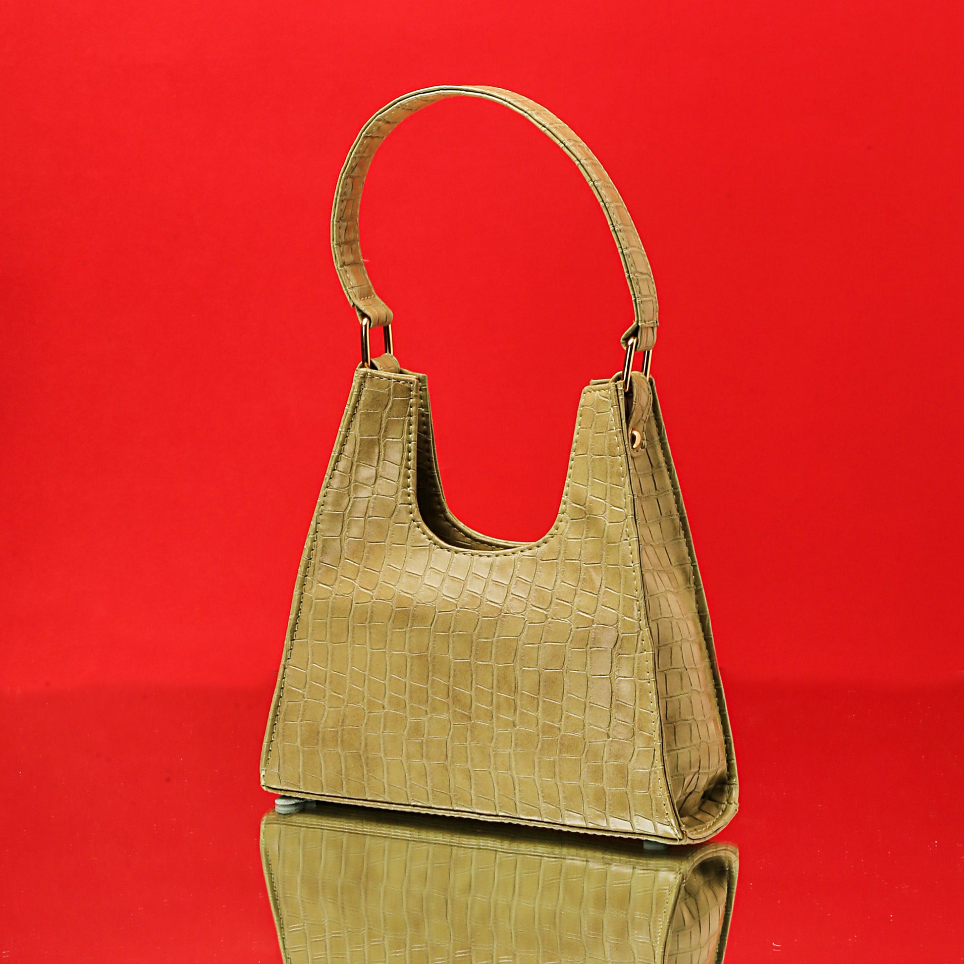 Share more than 73 define shoulder bag esthdonghoadian