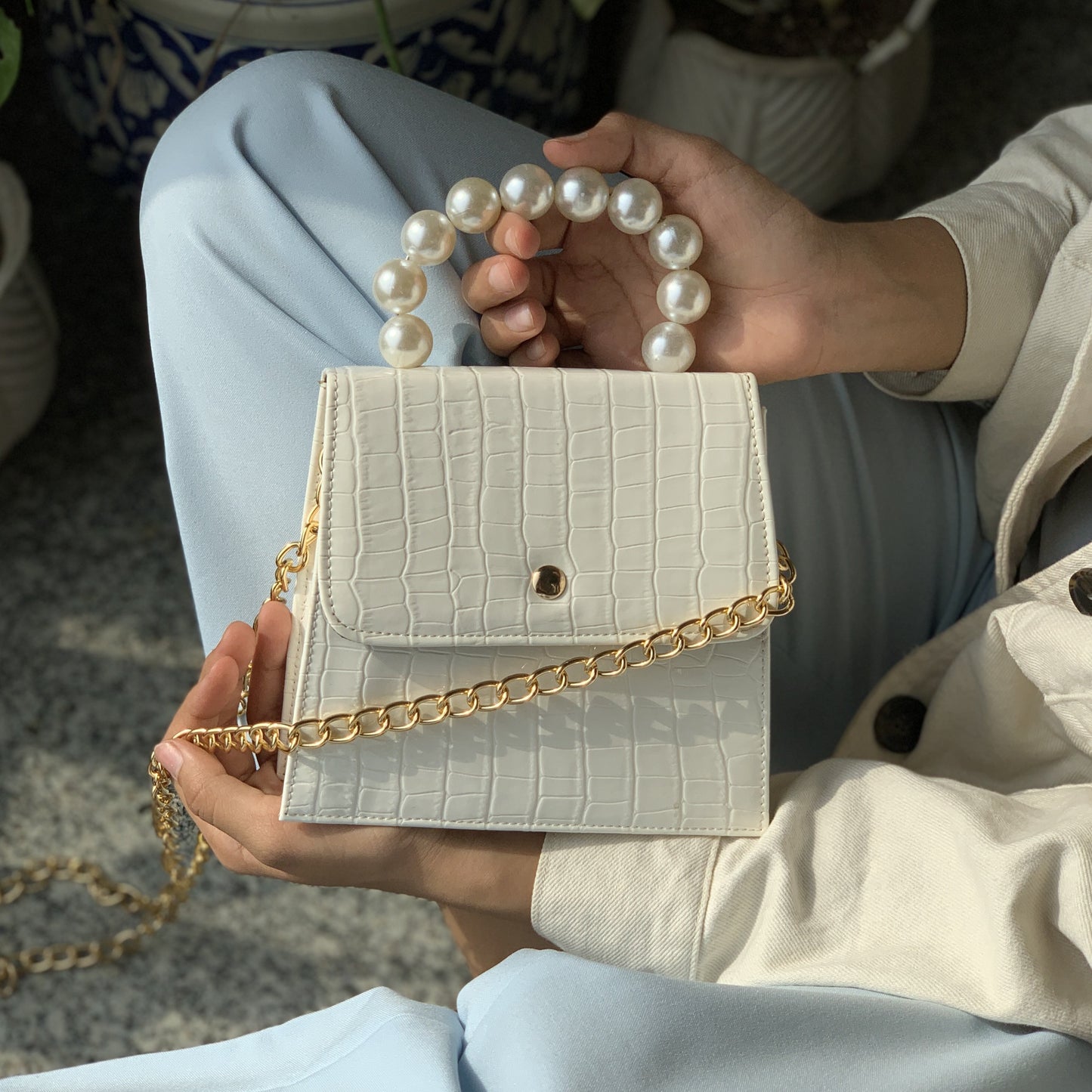 Pearl Handle Purse 