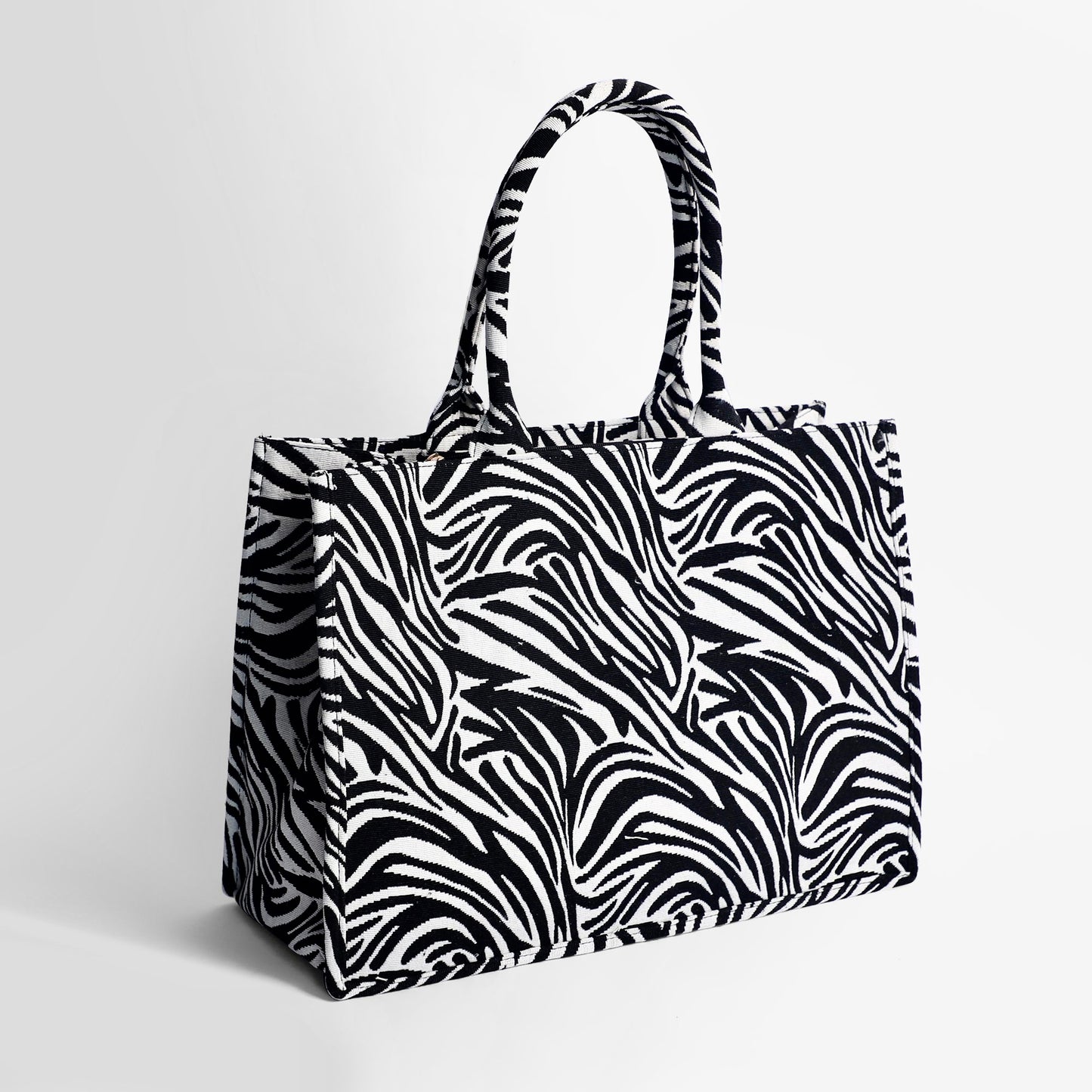 Breeze Jute Tote